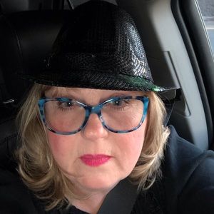 Meet your Posher, Nancy